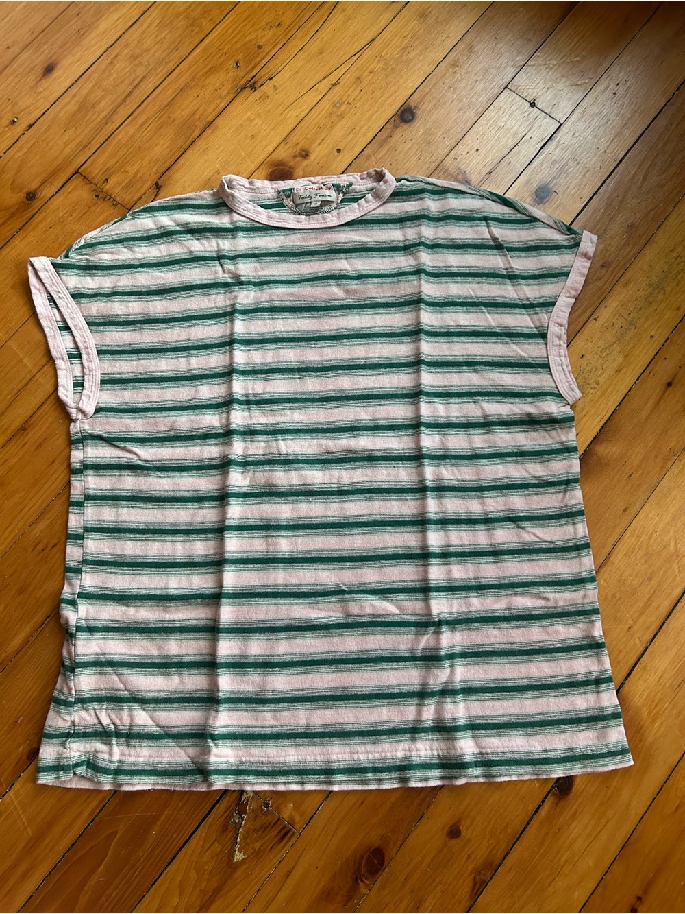 Dr. Collectors Teddy Forever long pink and green muscle tee small